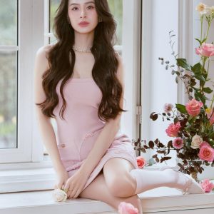 đầm hai dây đính cườm màu hồng aster dress luna closet